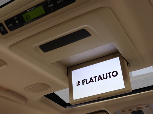 【トヨタプレミアムサウンドシステム搭載】
新車時価格約５９万円相当の超高額装備です
!１８個のスピーカーの５.１ｃｈサラウンド
!