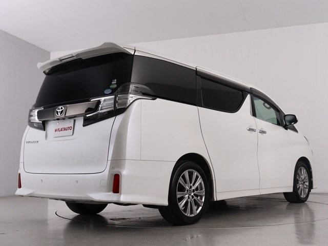 車種に特化した専門店仕入れこだわりの　　
仕入れ車両が揃っております!　　　　　　
プロの目利きで仕入れたお車を展示中です!