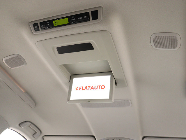 【トヨタプレミアムサウンドシステム搭載】
新車時価格約５９万円相当の超高額装備です
!１８個のスピーカーの５.１ｃｈサラウンド
!