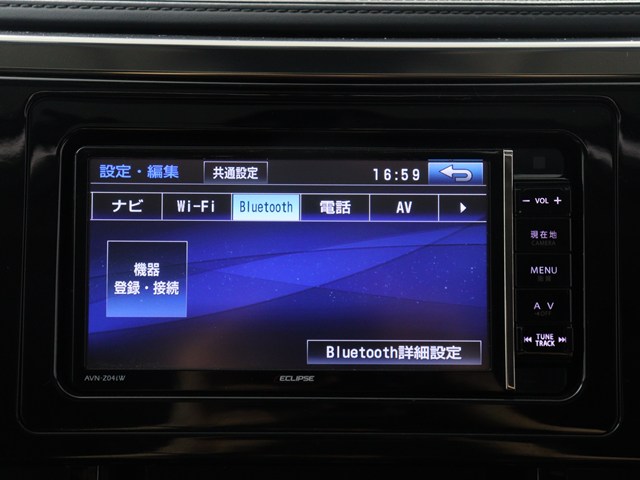 【社外高性能ナビ装備】
社外品でありながらフィット感◎
!Bluetooth接続可能です!