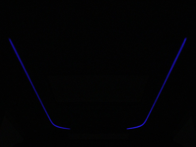夜間に室内を照らしてくれるルームライトで
す♪♪
