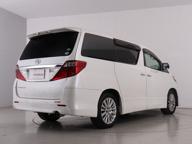 車種に特化した専門店仕入れこだわりの　　
仕入れ車両が揃っております!　　　　　　
プロの目利きで仕入れたお車を展示中です!