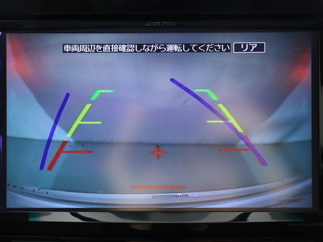 【バックカメラ装備】
大きな車でも安心のバックカメラを完備!
後方も視認できるので安心安全に駐車可能!