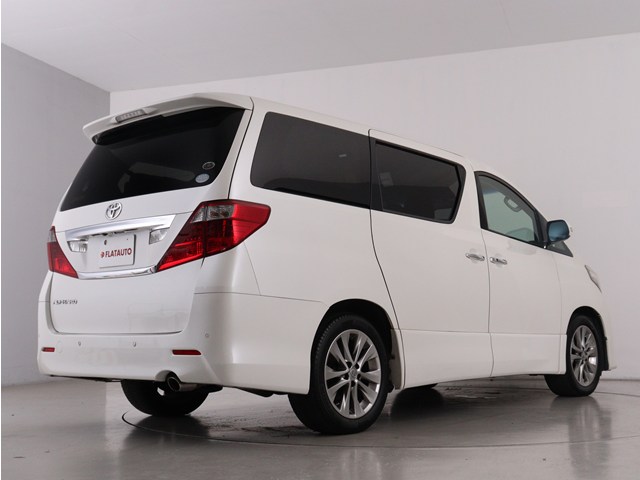 車種に特化した専門店仕入れこだわりの　　
仕入れ車両が揃っております!　　　　　　
プロの目利きで仕入れたお車を展示中です!
