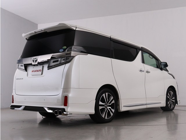 車種に特化した専門店仕入れこだわりの　　
仕入れ車両が揃っております!　　　　　　
プロの目利きで仕入れたお車を展示中です!
