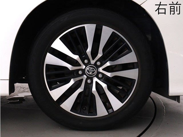 お客様のお好みの新品18インチ、19インチ、
20インチホイール装着可能！ダウンサスなど
ローダウンも取付可能です！ヴァルドやワー
クなどのメーカー品も取り寄せ可能です！