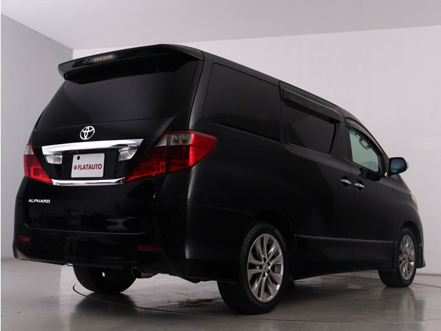 車種に特化した専門店仕入れこだわりの　　
仕入れ車両が揃っております!　　　　　　
プロの目利きで仕入れたお車を展示中です!