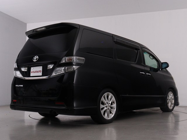 車種に特化した専門店仕入れこだわりの　　
仕入れ車両が揃っております!　　　　　　
プロの目利きで仕入れたお車を展示中です!