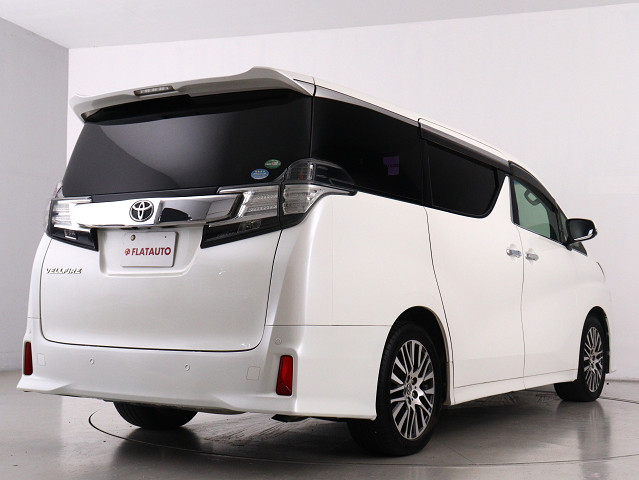 車種に特化した専門店仕入れこだわりの　　
仕入れ車両が揃っております!　　　　　　
プロの目利きで仕入れたお車を展示中です!