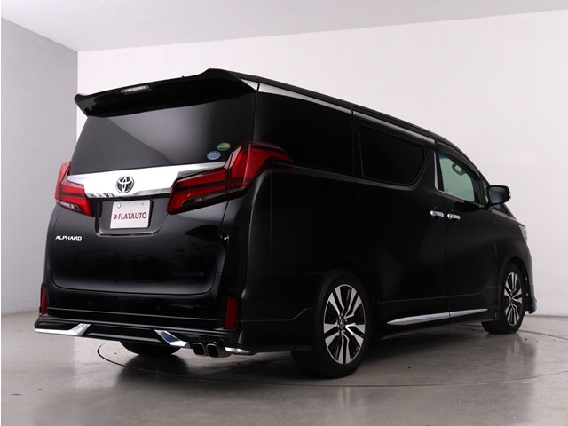 車種に特化した専門店仕入れこだわりの　　
仕入れ車両が揃っております!　　　　　　
プロの目利きで仕入れたお車を展示中です!
