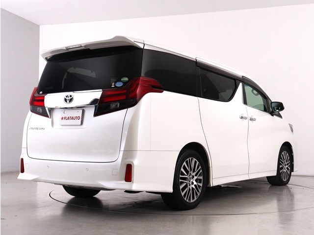 車種に特化した専門店仕入れこだわりの　　
仕入れ車両が揃っております!　　　　　　
プロの目利きで仕入れたお車を展示中です!