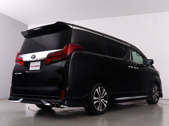 車種に特化した専門店仕入れこだわりの　　
仕入れ車両が揃っております!　　　　　　
プロの目利きで仕入れたお車を展示中です!