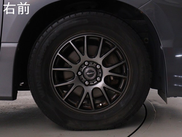 お客様のお好みの新品18インチ、19インチ、
20インチホイール装着可能！ダウンサスなど
ローダウンも取付可能です！ヴァルドやワー
クなどのメーカー品も取り寄せ可能です！