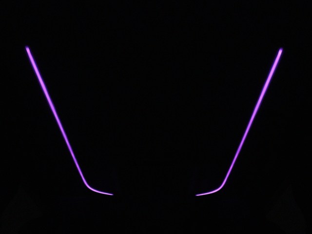 夜間に室内を照らしてくれるルームライトで
す♪♪