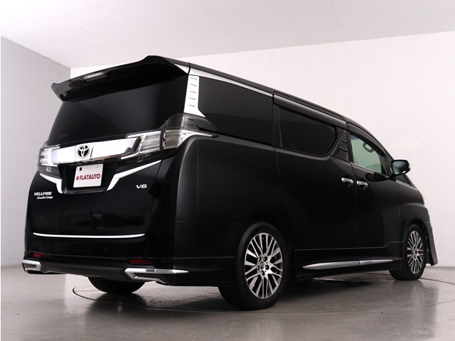 車種に特化した専門店仕入れこだわりの　　
仕入れ車両が揃っております!　　　　　　
プロの目利きで仕入れたお車を展示中です!