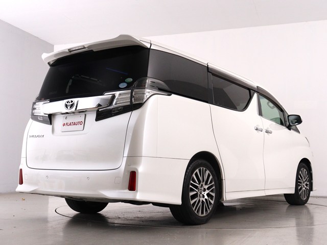 車種に特化した専門店仕入れこだわりの　　
仕入れ車両が揃っております!　　　　　　
プロの目利きで仕入れたお車を展示中です!