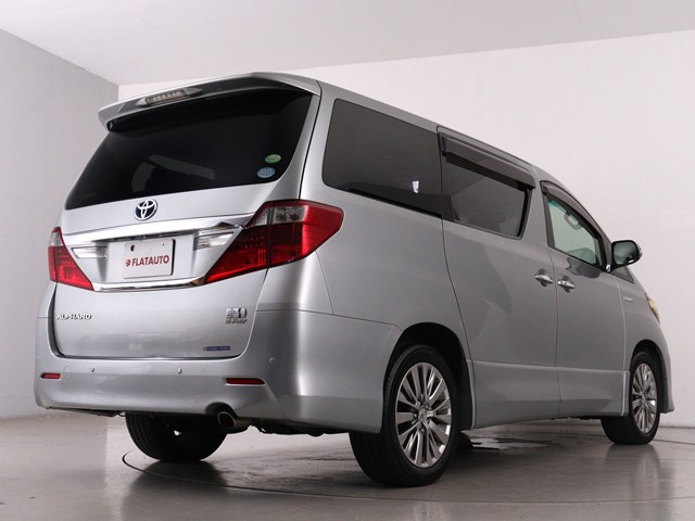 車種に特化した専門店仕入れこだわりの　　
仕入れ車両が揃っております!　　　　　　
プロの目利きで仕入れたお車を展示中です!