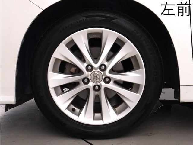 お客様のお好みの新品18インチ、19インチ、
20インチホイール装着可能！ダウンサスなど
ローダウンも取付可能です！ヴァルドやワー
クなどのメーカー品も取り寄せ可能です！