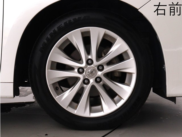 お客様のお好みの新品18インチ、19インチ、
20インチホイール装着可能！ダウンサスなど
ローダウンも取付可能です！ヴァルドやワー
クなどのメーカー品も取り寄せ可能です！