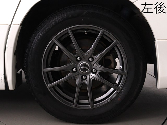 お客様のお好みの新品18インチ、19インチ、
20インチホイール装着可能！ダウンサスなど
ローダウンも取付可能です！ヴァルドやワー
クなどのメーカー品も取り寄せ可能です！