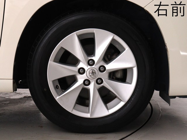 お客様のお好みの新品18インチ、19インチ、
20インチホイール装着可能！ダウンサスなど
ローダウンも取付可能です！ヴァルドやワー
クなどのメーカー品も取り寄せ可能です！