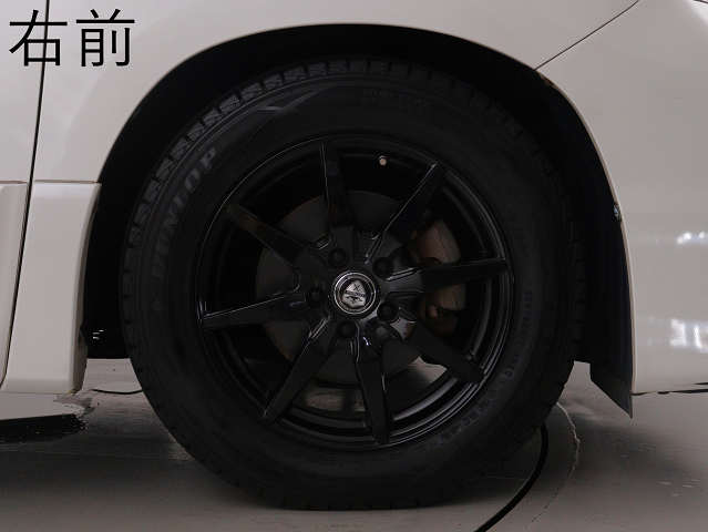 お客様のお好みの新品18インチ、19インチ、
20インチホイール装着可能！ダウンサスなど
ローダウンも取付可能です！ヴァルドやワー
クなどのメーカー品も取り寄せ可能です！