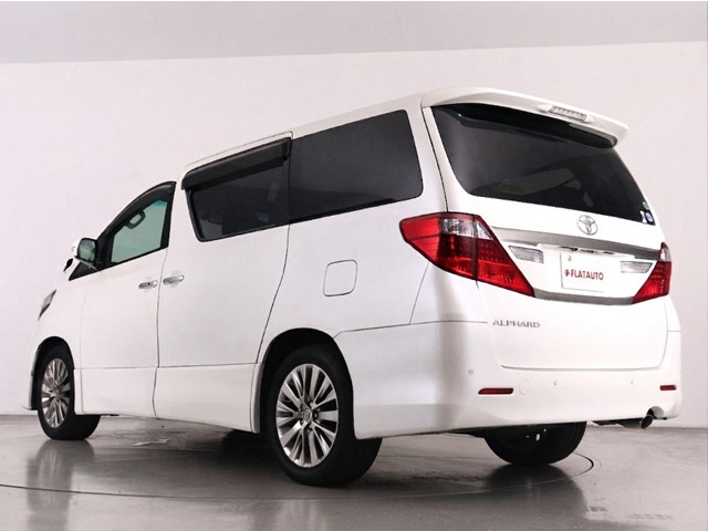 外装状態も非常きれいなお車です｡　　　　
ぜひご来場いただき､現車をご確認ください!
その他類似車両もご紹介差し上げます!　　
