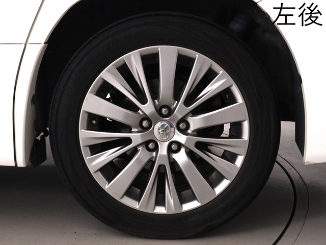 お客様のお好みの新品18インチ、19インチ、
20インチホイール装着可能！ダウンサスなど
ローダウンも取付可能です！ヴァルドやワー
クなどのメーカー品も取り寄せ可能です！