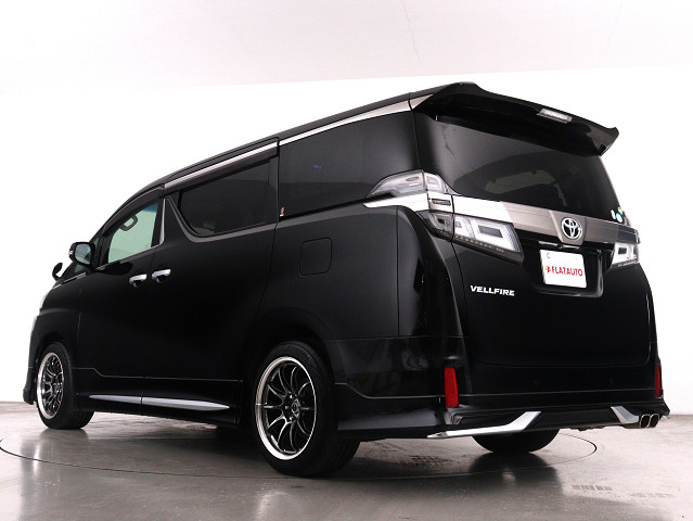 外装状態も非常きれいなお車です｡　　　　
ぜひご来場いただき､現車をご確認ください!
その他類似車両もご紹介差し上げます!　　