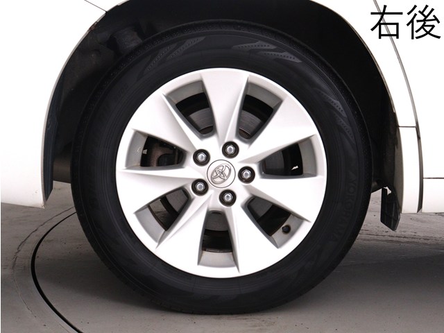 お客様のお好みの新品18インチ、19インチ、
20インチホイール装着可能！ダウンサスなど
ローダウンも取付可能です！ヴァルドやワー
クなどのメーカー品も取り寄せ可能です！