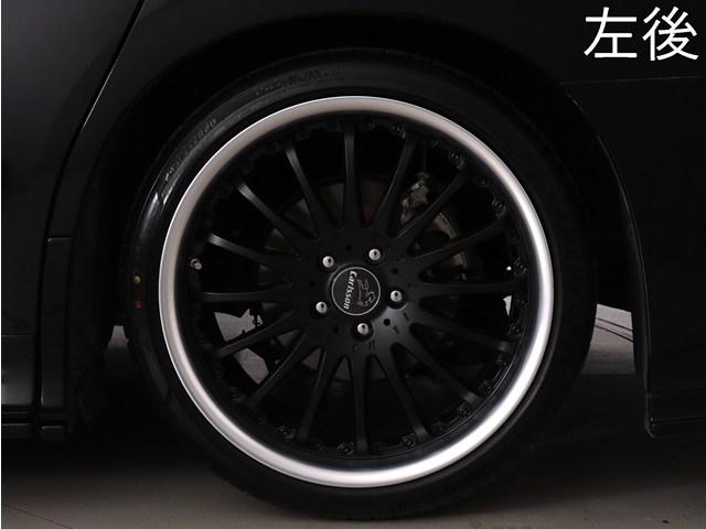 お客様のお好みの新品18インチ、19インチ、
20インチホイール装着可能！ダウンサスなど
ローダウンも取付可能です！ヴァルドやワー
クなどのメーカー品も取り寄せ可能です！