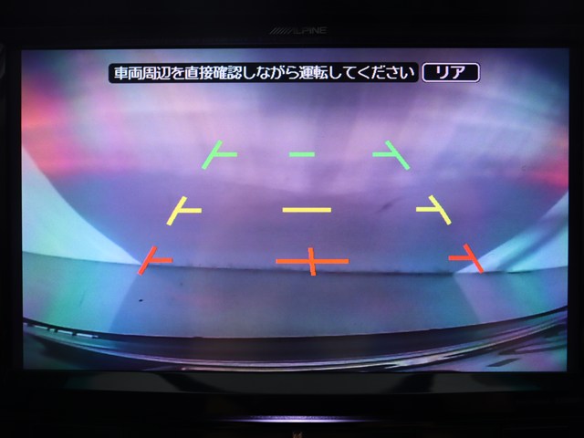 【バックカメラ装備】
大きな車でも安心のバックカメラを完備!
後方も視認できるので安心安全に駐車可能!