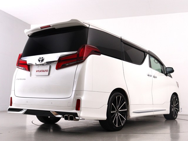 車種に特化した専門店仕入れこだわりの　　
仕入れ車両が揃っております!　　　　　　
プロの目利きで仕入れたお車を展示中です!