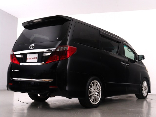 車種に特化した専門店仕入れこだわりの　　
仕入れ車両が揃っております!　　　　　　
プロの目利きで仕入れたお車を展示中です!