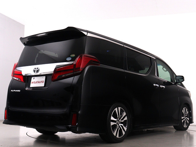 車種に特化した専門店仕入れこだわりの　　
仕入れ車両が揃っております!　　　　　　
プロの目利きで仕入れたお車を展示中です!