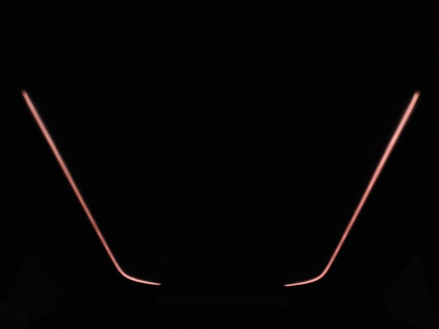 夜間に室内を照らしてくれるルームライトで
す