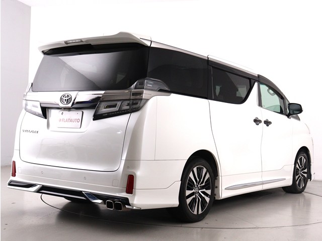 車種に特化した専門店仕入れこだわりの　　
仕入れ車両が揃っております!　　　　　　
プロの目利きで仕入れたお車を展示中です!