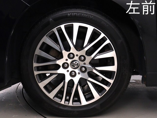 お客様のお好みの新品18インチ、19インチ、
20インチホイール装着可能！ダウンサスなど
ローダウンも取付可能です！ヴァルドやワー
クなどのメーカー品も取り寄せ可能です！