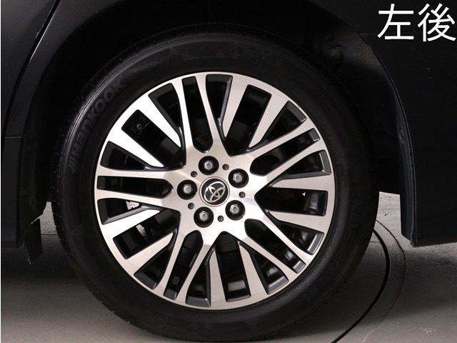 お客様のお好みの新品18インチ、19インチ、
20インチホイール装着可能！ダウンサスなど
ローダウンも取付可能です！ヴァルドやワー
クなどのメーカー品も取り寄せ可能です！