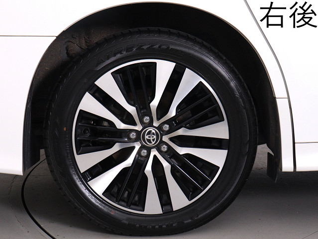 お客様のお好みの新品18インチ、19インチ、
20インチホイール装着可能！ダウンサスなど
ローダウンも取付可能です！ヴァルドやワー
クなどのメーカー品も取り寄せ可能です！
