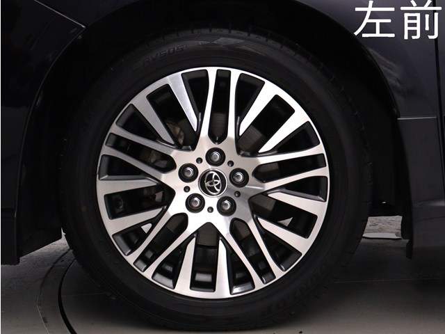 お客様のお好みの新品18インチ、19インチ、
20インチホイール装着可能！ダウンサスなど
ローダウンも取付可能です！ヴァルドやワー
クなどのメーカー品も取り寄せ可能です！