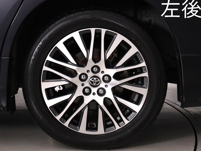 お客様のお好みの新品18インチ、19インチ、
20インチホイール装着可能！ダウンサスなど
ローダウンも取付可能です！ヴァルドやワー
クなどのメーカー品も取り寄せ可能です！