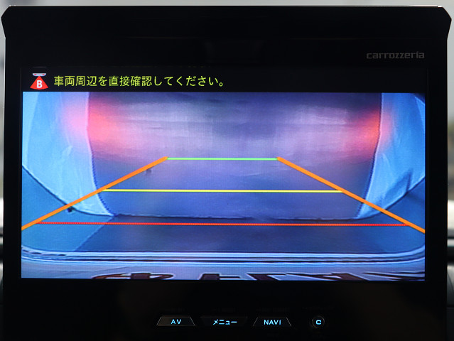【バックカメラ装備】
大きな車でも安心のバックカメラを完備!
後方も視認できるので安心安全に駐車可能!