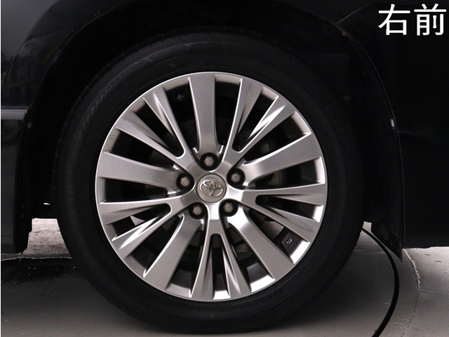 お客様のお好みの新品18インチ、19インチ、
20インチホイール装着可能！ダウンサスなど
ローダウンも取付可能です！ヴァルドやワー
クなどのメーカー品も取り寄せ可能です！