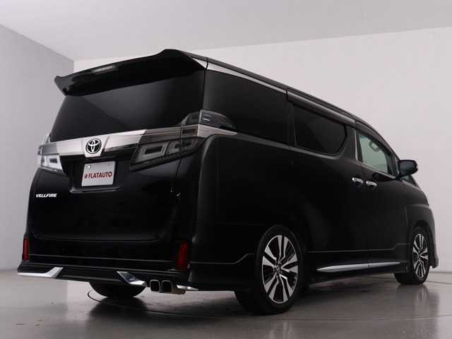 車種に特化した専門店仕入れこだわりの　　
仕入れ車両が揃っております!　　　　　　
プロの目利きで仕入れたお車を展示中です!