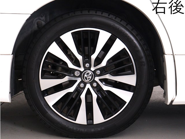 お客様のお好みの新品18インチ、19インチ、
20インチホイール装着可能！ダウンサスなど
ローダウンも取付可能です！ヴァルドやワー
クなどのメーカー品も取り寄せ可能です！
