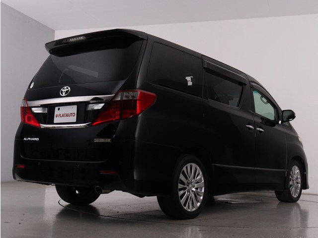 車種に特化した専門店仕入れこだわりの　　
仕入れ車両が揃っております!　　　　　　
プロの目利きで仕入れたお車を展示中です!