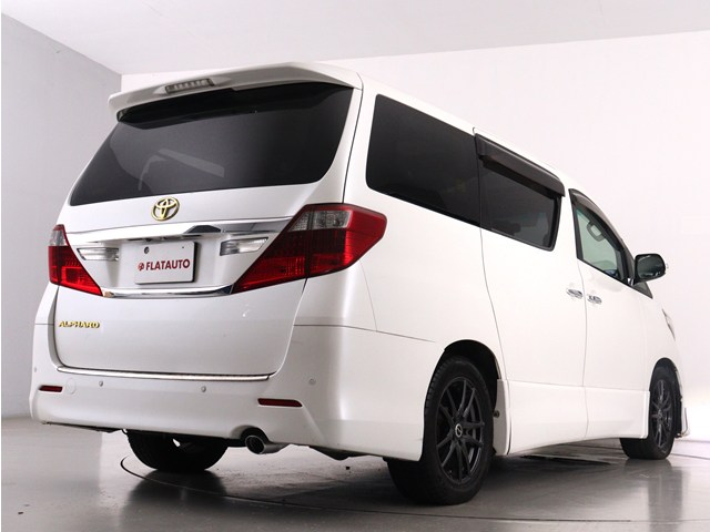 車種に特化した専門店仕入れこだわりの　　
仕入れ車両が揃っております!　　　　　　
プロの目利きで仕入れたお車を展示中です!
