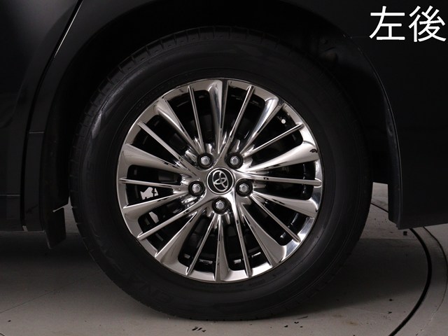 お客様のお好みの新品18インチ、19インチ、
20インチホイール装着可能！ダウンサスなど
ローダウンも取付可能です！ヴァルドやワー
クなどのメーカー品も取り寄せ可能です！