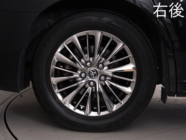 お客様のお好みの新品18インチ、19インチ、
20インチホイール装着可能！ダウンサスなど
ローダウンも取付可能です！ヴァルドやワー
クなどのメーカー品も取り寄せ可能です！